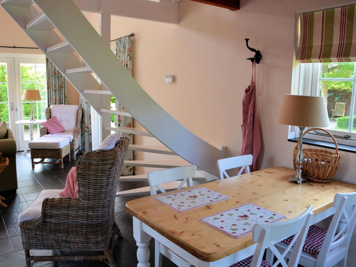 Stunning Holiday Home In Noordwijk Near Beach المظهر الخارجي الصورة